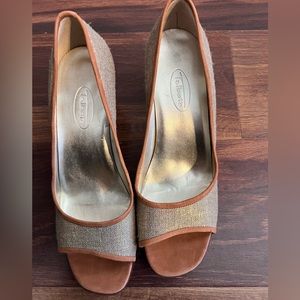 Talbot Heels, Size 8, Authentic Leather EUC
